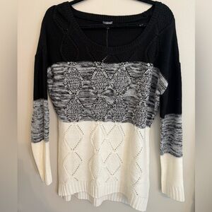 Neutral sweater - NWT
